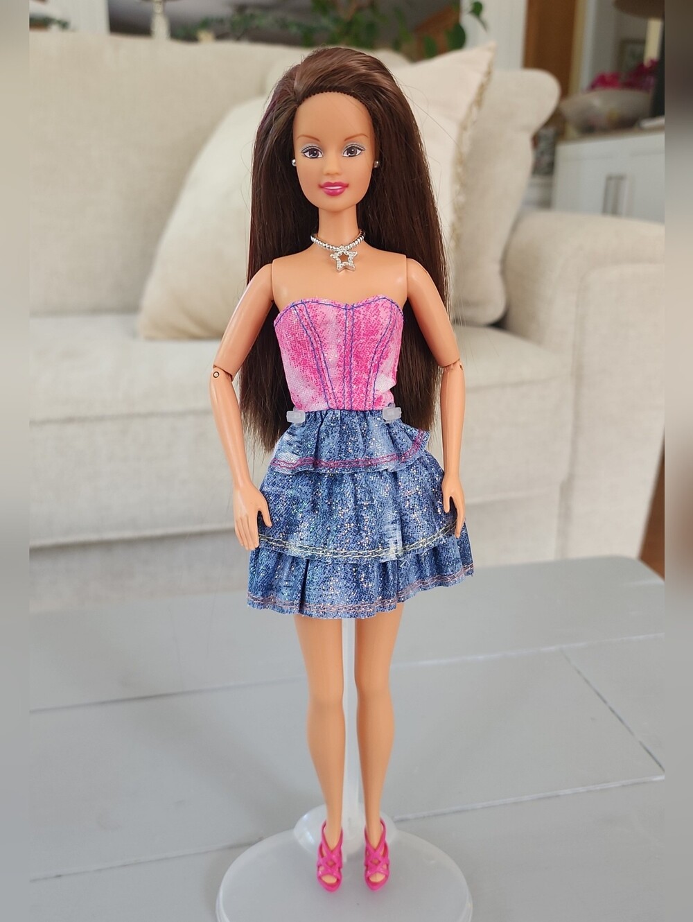 Mattel Barbie Early 2000s Teresa Friend Doll Jointed Arms Brunette Beautiful